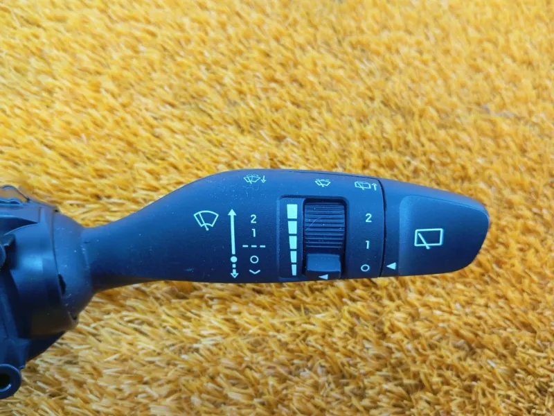 Переключатель подрулевой