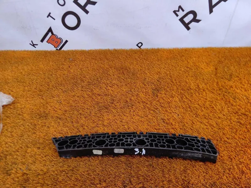 Кронштейн бампера