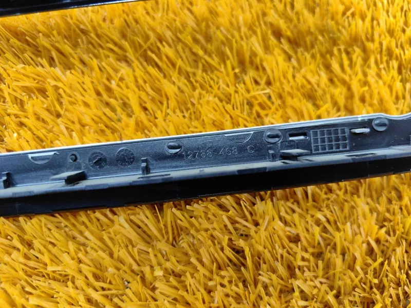 Декоративная накладка торпедо