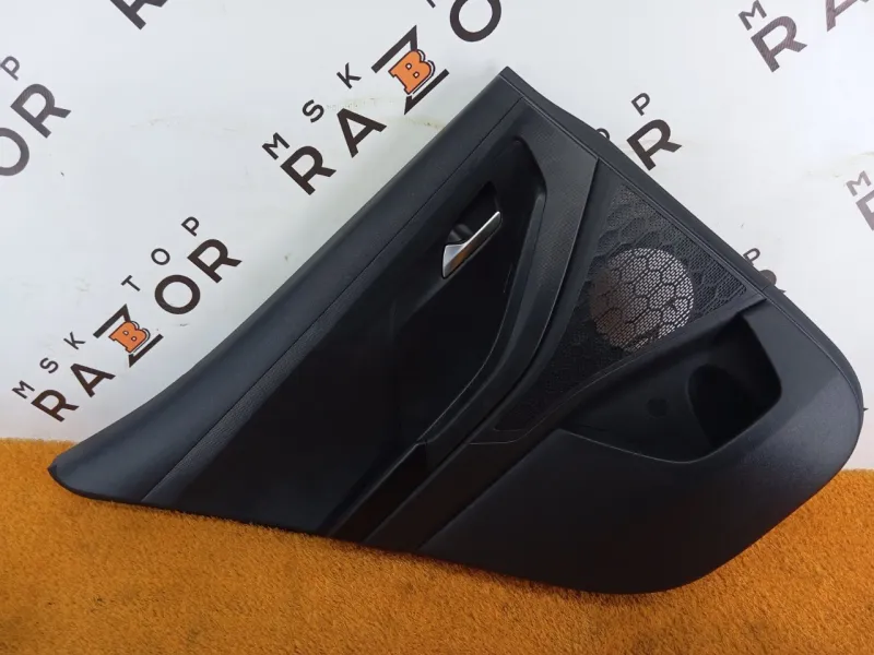 Обшивка двери