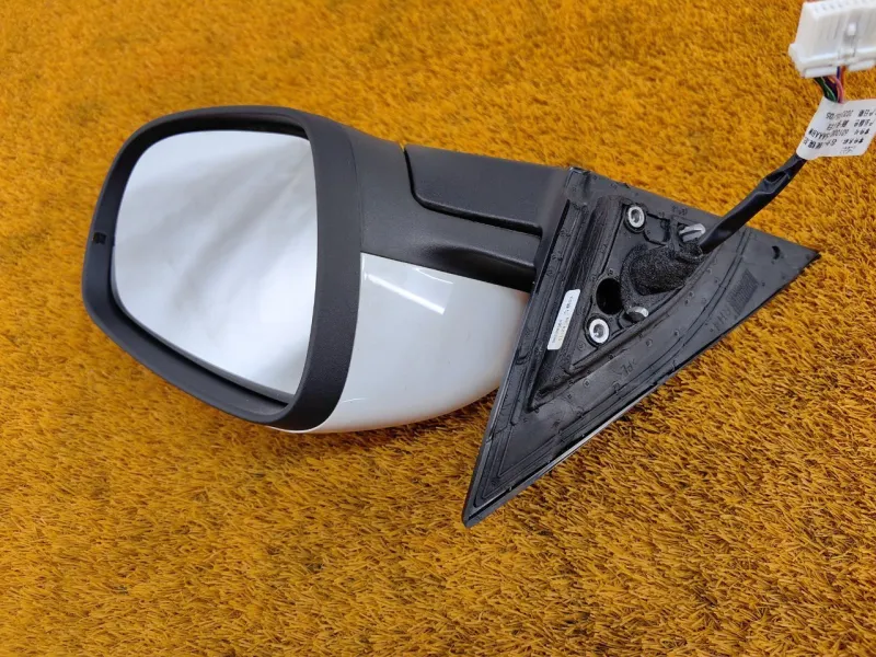 Зеркало боковое