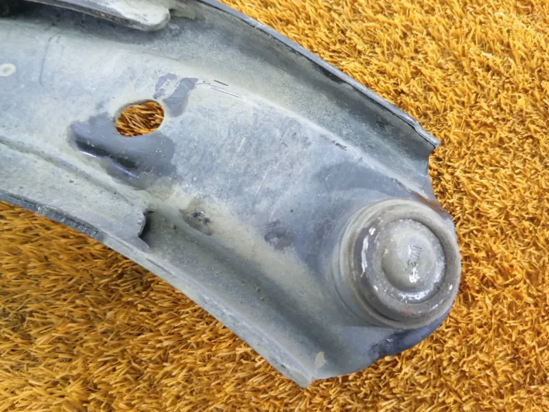 Рычаг подвески