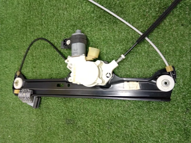 Стеклоподъемник BMW 5-Series 2007 51337184384 E60/E61, передний правый