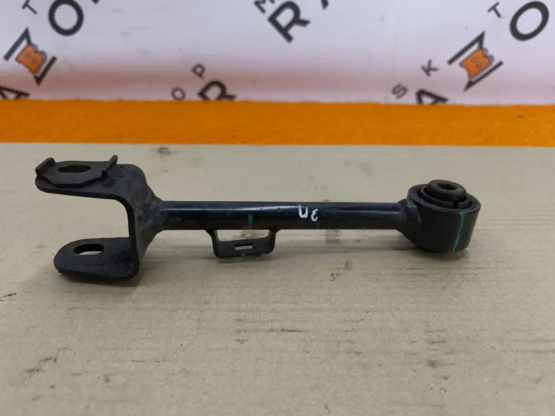 Рычаг подвески