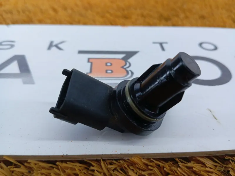 Датчик положения распредвала