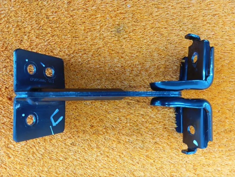 Крепление сиденья