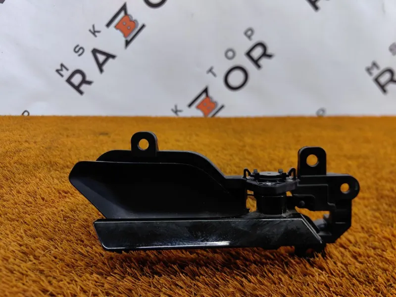 Ручка двери внутренняя Changan UNI-V 2023 6105400DE01, задняя правая