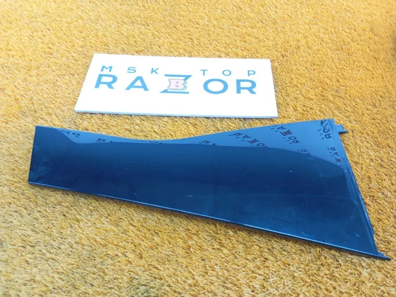 Молдинг двери