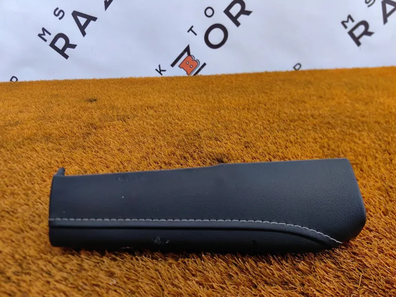 Накладка на торпедо