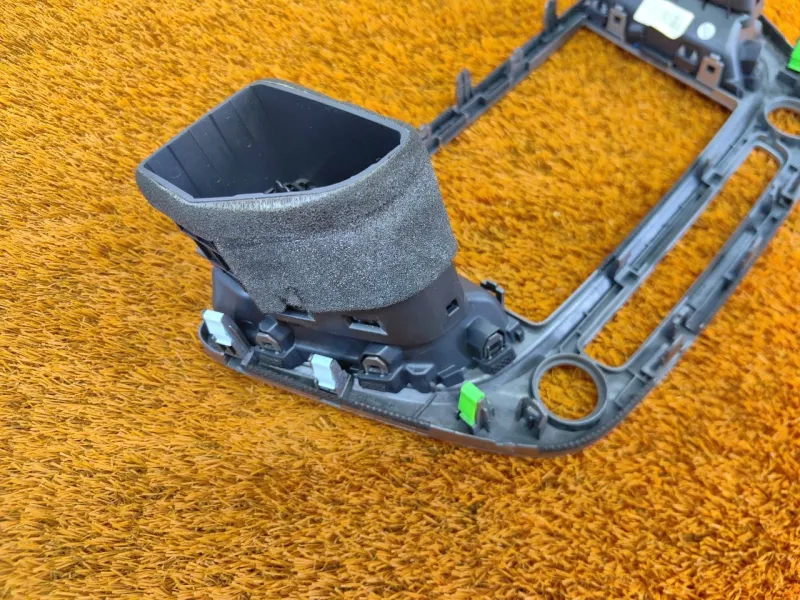 Рамка магнитолы