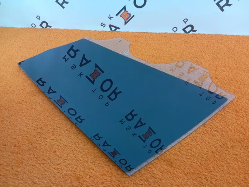 Стекло двери