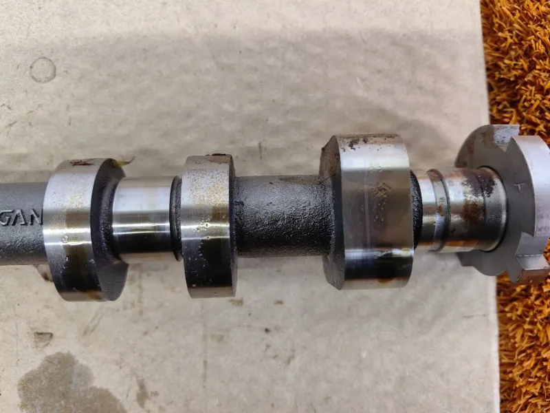 Распредвал выпускной