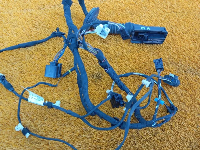 Проводка двери