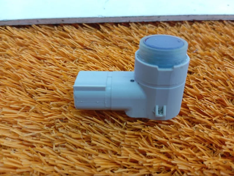 Датчик парковки Chery Tiggo 8 Pro 2023 704000156AAAVQ SQRF4J16C