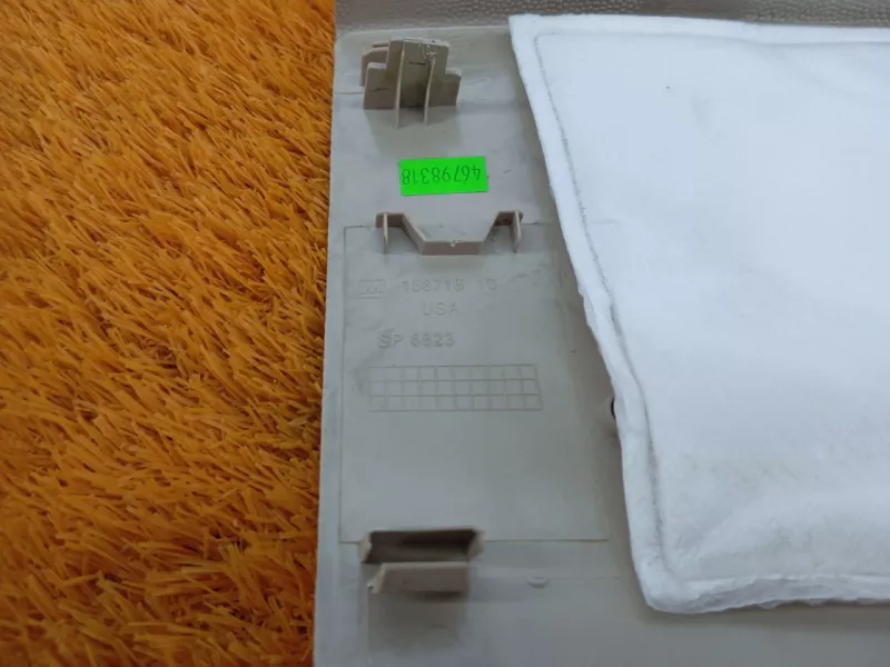 Обшивка двери багажника