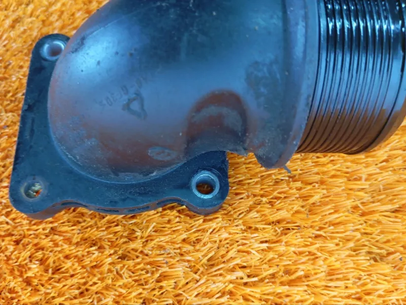 Патрубок интеркулера