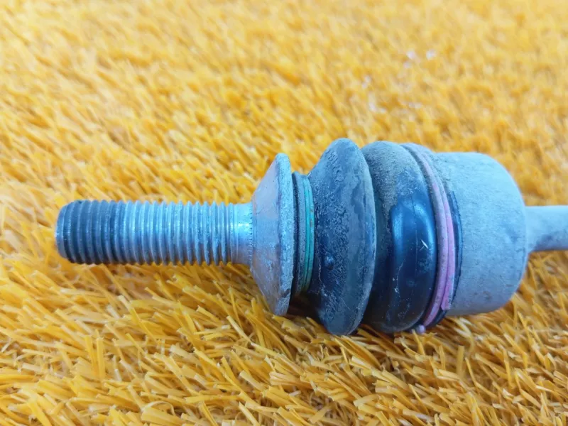 Стойка стабилизатора