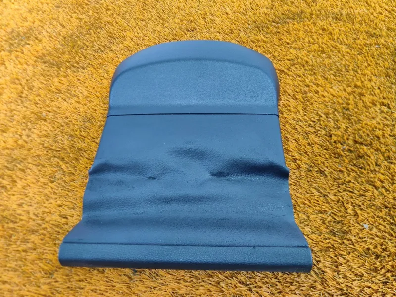 Кожух рулевой колонки