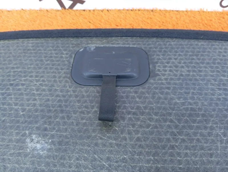 Полка багажника