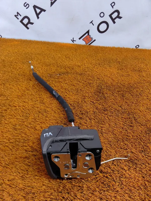 Замок двери