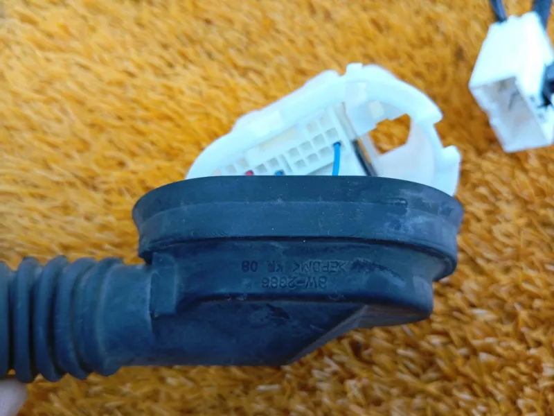 Проводка двери