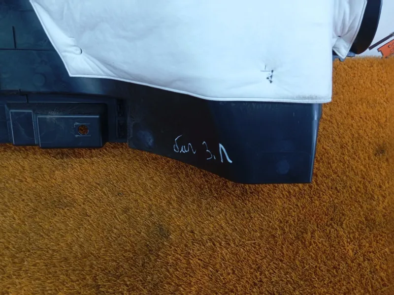 Обшивка багажника