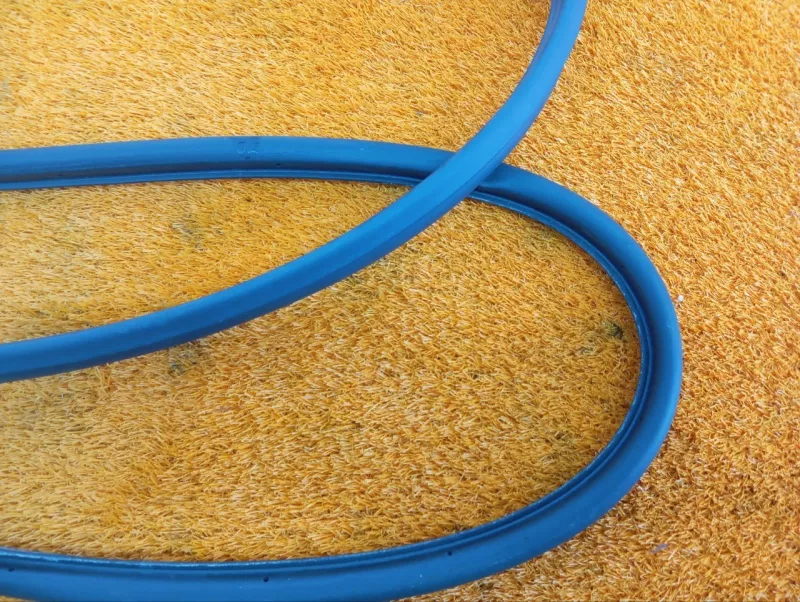 Уплотнитель двери