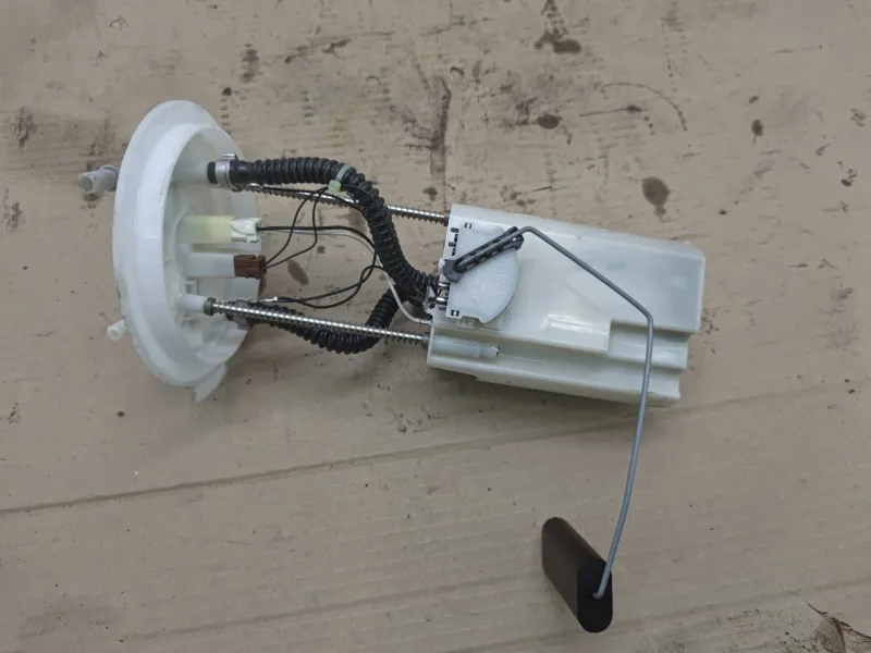 Бензонасос