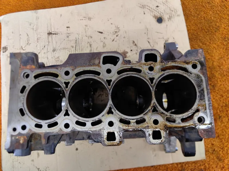 Блок цилиндров