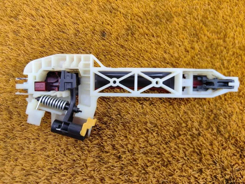 Ручка двери наружняя