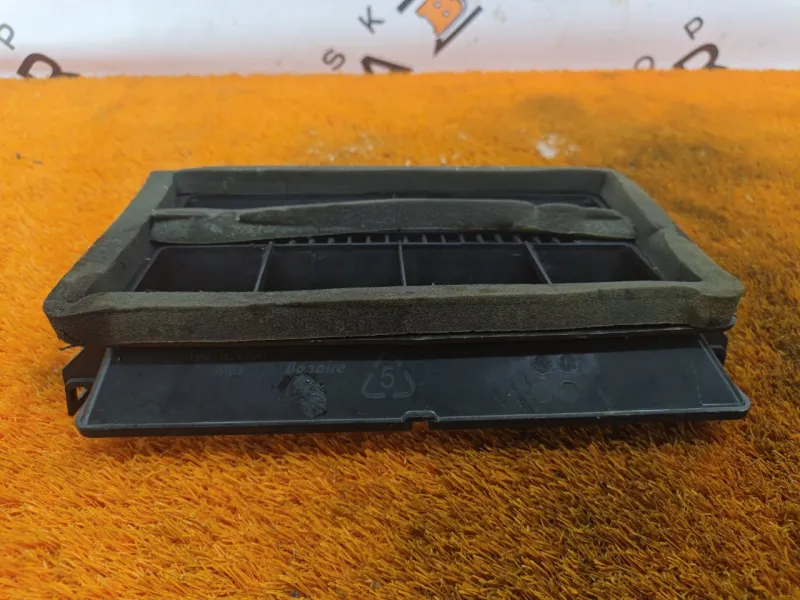 Рамка салонного фильтра