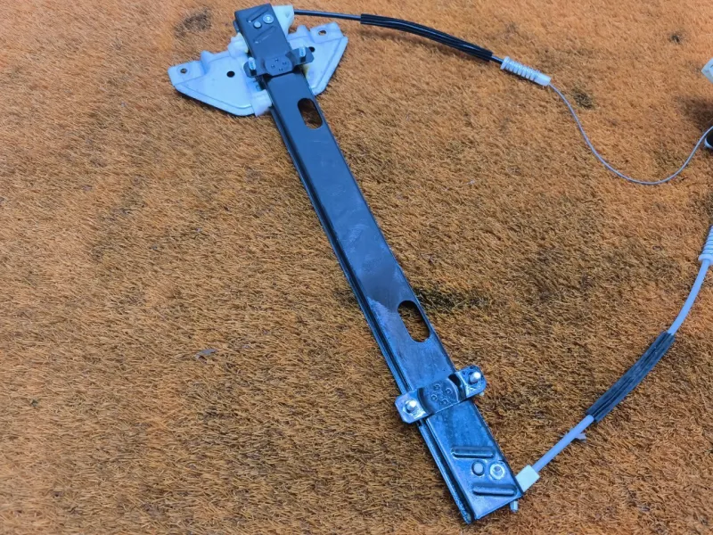 Стеклоподъемник