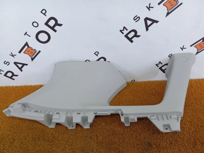 Накладка на стойку кузова