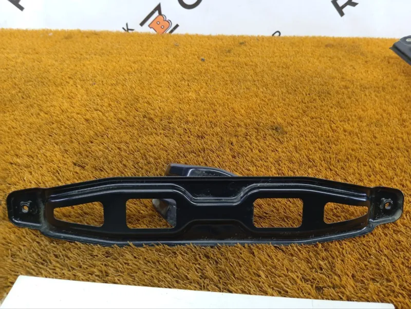 Кронштейн стеклоподъемника