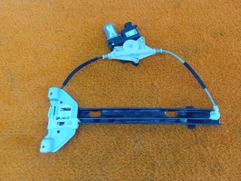 Стеклоподъемник