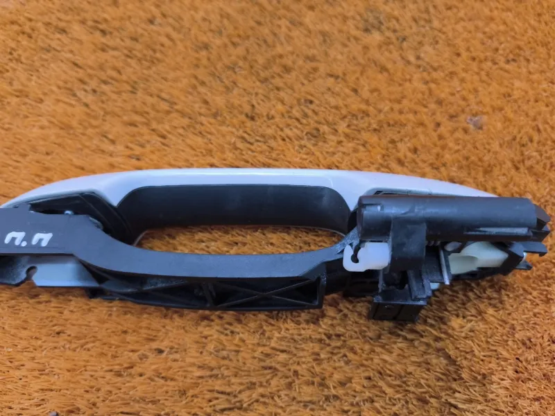 Ручка двери наружняя