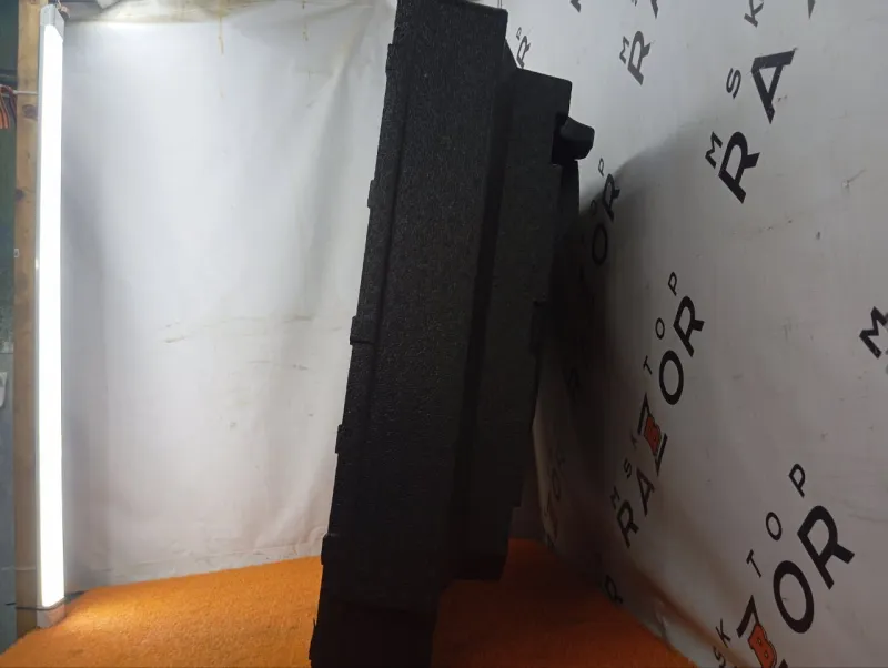 Ниша запасного колеса