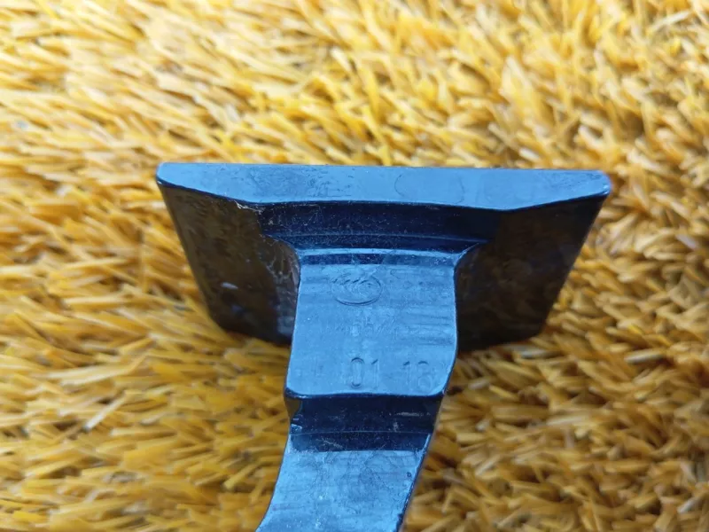 Петля двери BMW X3 2018 41007495991 G01 B47, задняя левая