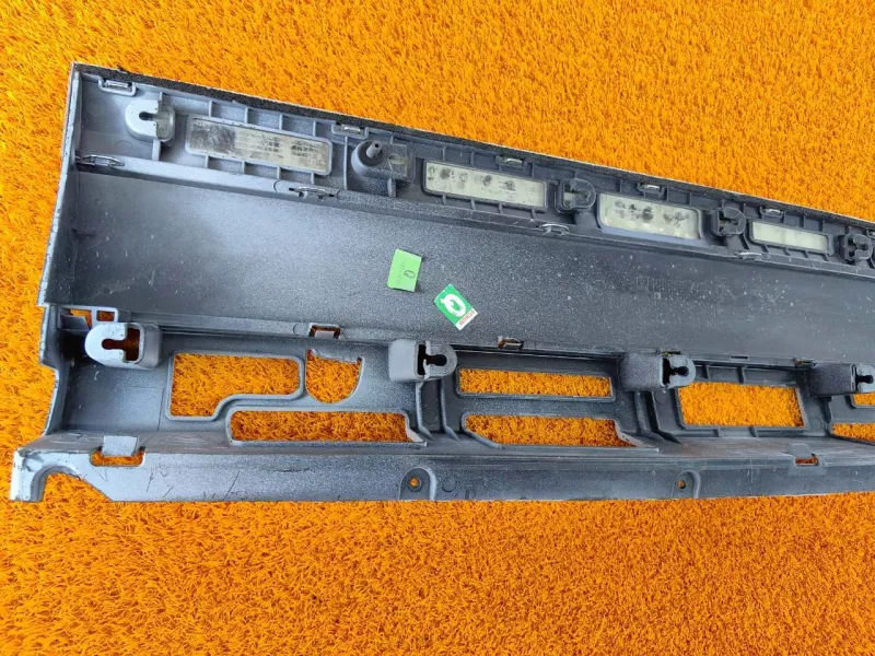 Молдинг двери