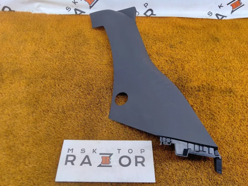 Накладка на стойку кузова