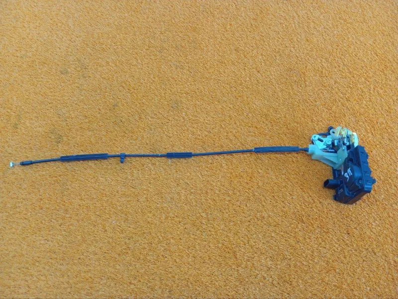 Замок двери