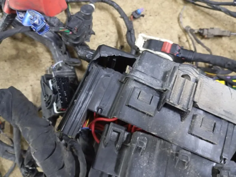 Проводка подкапотная