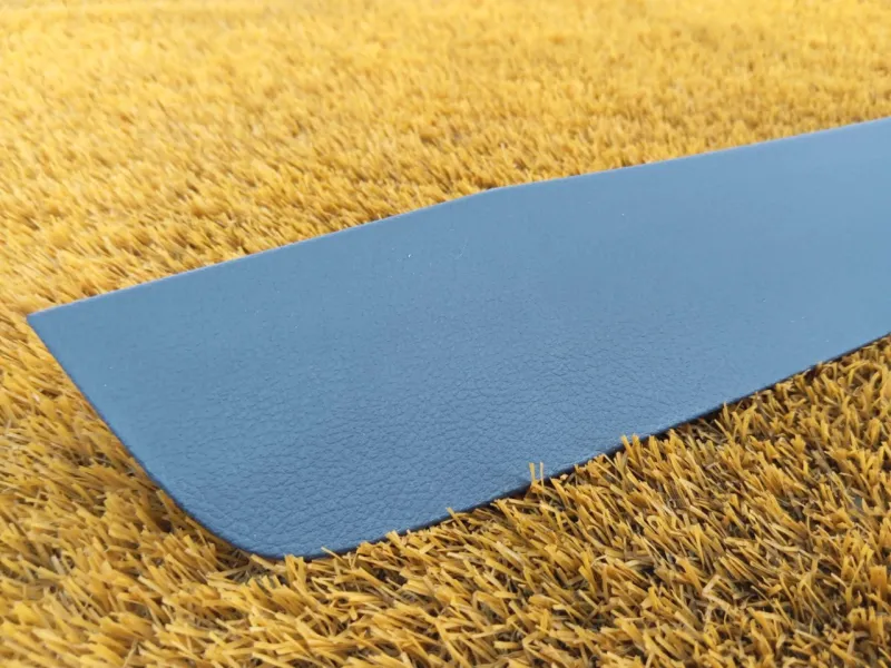 Накладка на торпедо