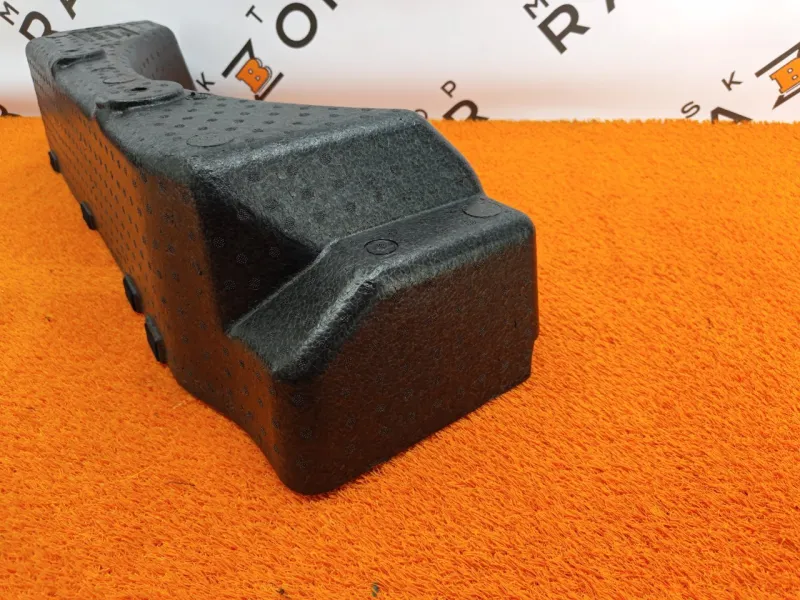 Ниша запасного колеса