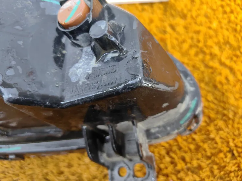 Фонарь противотуманный