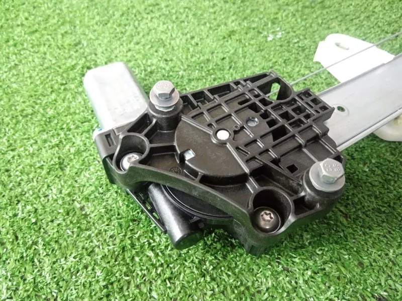 Стеклоподъемник