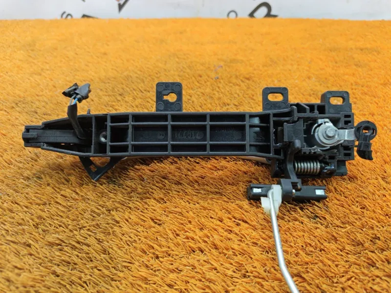 Ручка двери наружняя