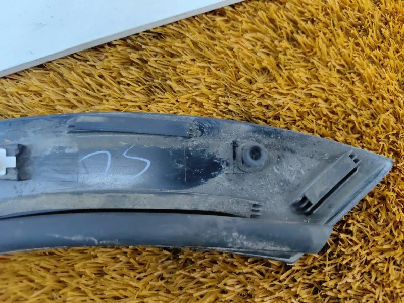 Молдинг двери