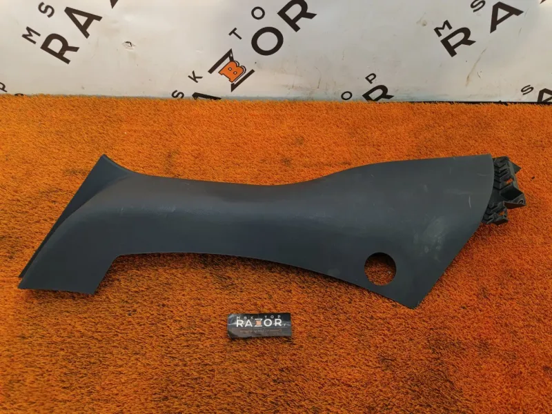 Накладка на стойку кузова