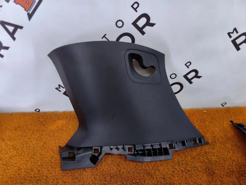 Обшивка стойки